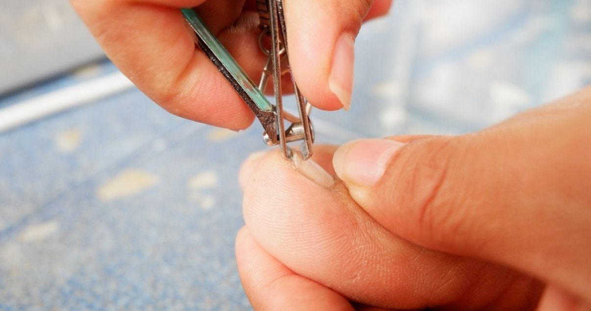 foot fungus can be transmitted through tools such as clippers at nail salons